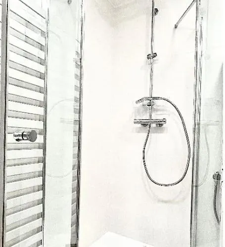 New 2 Bedrooms In Center - 9b Lucembursko